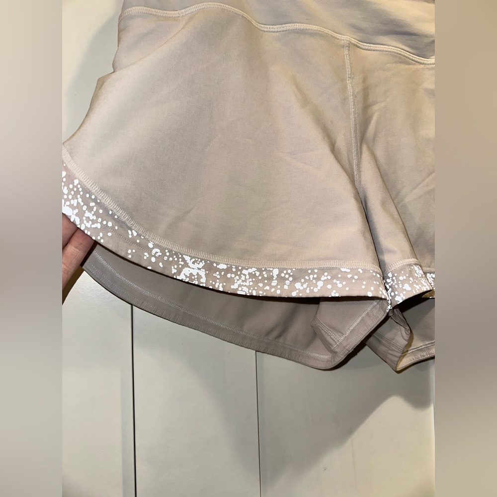 Lululemon Run The Line Short *Reflective 3"
Muse - Picture 13 of 14